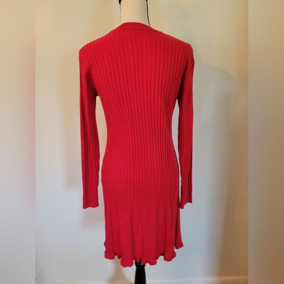 Red knit long sleeve ruffle bottom midi length dress, size S - Picture 3 of 3